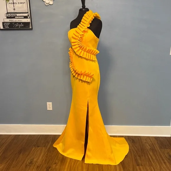 Vibrant Yellow One Shoulder Ruffle Dress Size Large - Picture 6 of 16
